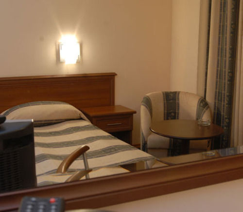 Hotel Luxor Burgas City Eksteriør billede
